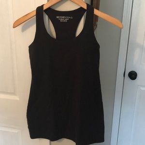 Beyond Yoga tank